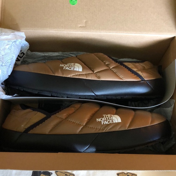 2020 North Face Traction Indoor outdoor slippers, Size 13 NWT Rare color scheme. - Picture 3 of 11